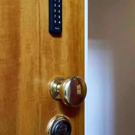 In Town Bed & Breakfast 4*