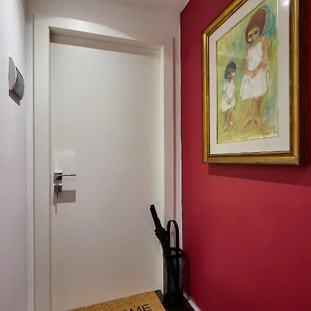 In Town Nocleg ze śniadaniem 4*