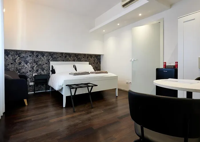 Bed & Breakfast In Town Bologna